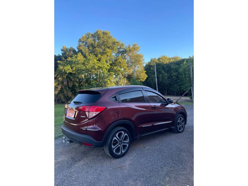 HONDA - HR-V - 2015/2016 - Vermelha - R$ 79.900,00