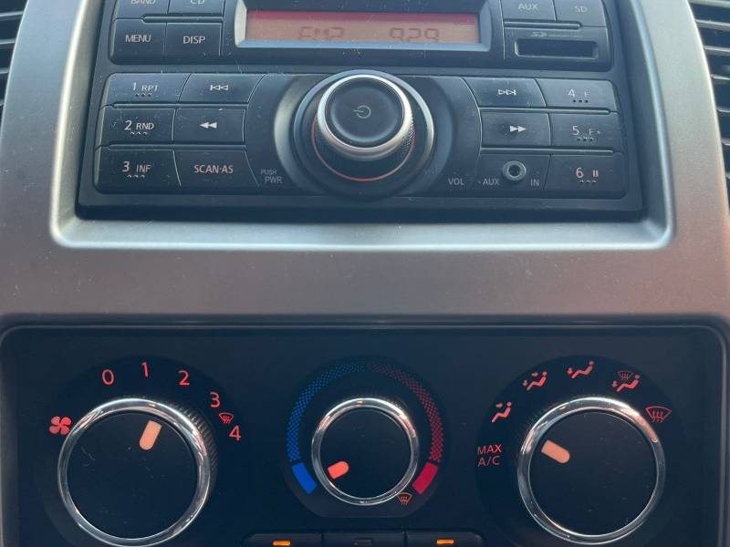 NISSAN - FRONTIER - 2014/2015 - Branca - R$ 102.900,00