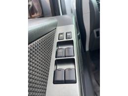 NISSAN - FRONTIER - 2014/2015 - Branca - R$ 102.900,00