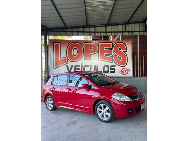 NISSAN - TIIDA - 2012/2013 - Vermelha - R$ 49.900,00