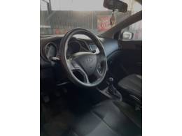 HYUNDAI - HB20 - 2016/2017 - Branca - R$ 51.900,00