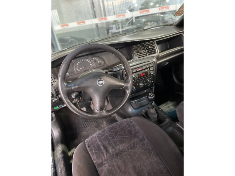 CHEVROLET - VECTRA - 1997/1997 - Verde - R$ 19.900,00