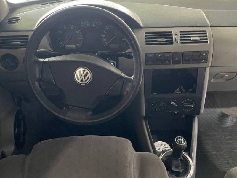 VOLKSWAGEN - PARATI - 2000/2001 - Prata - R$ 23.900,00